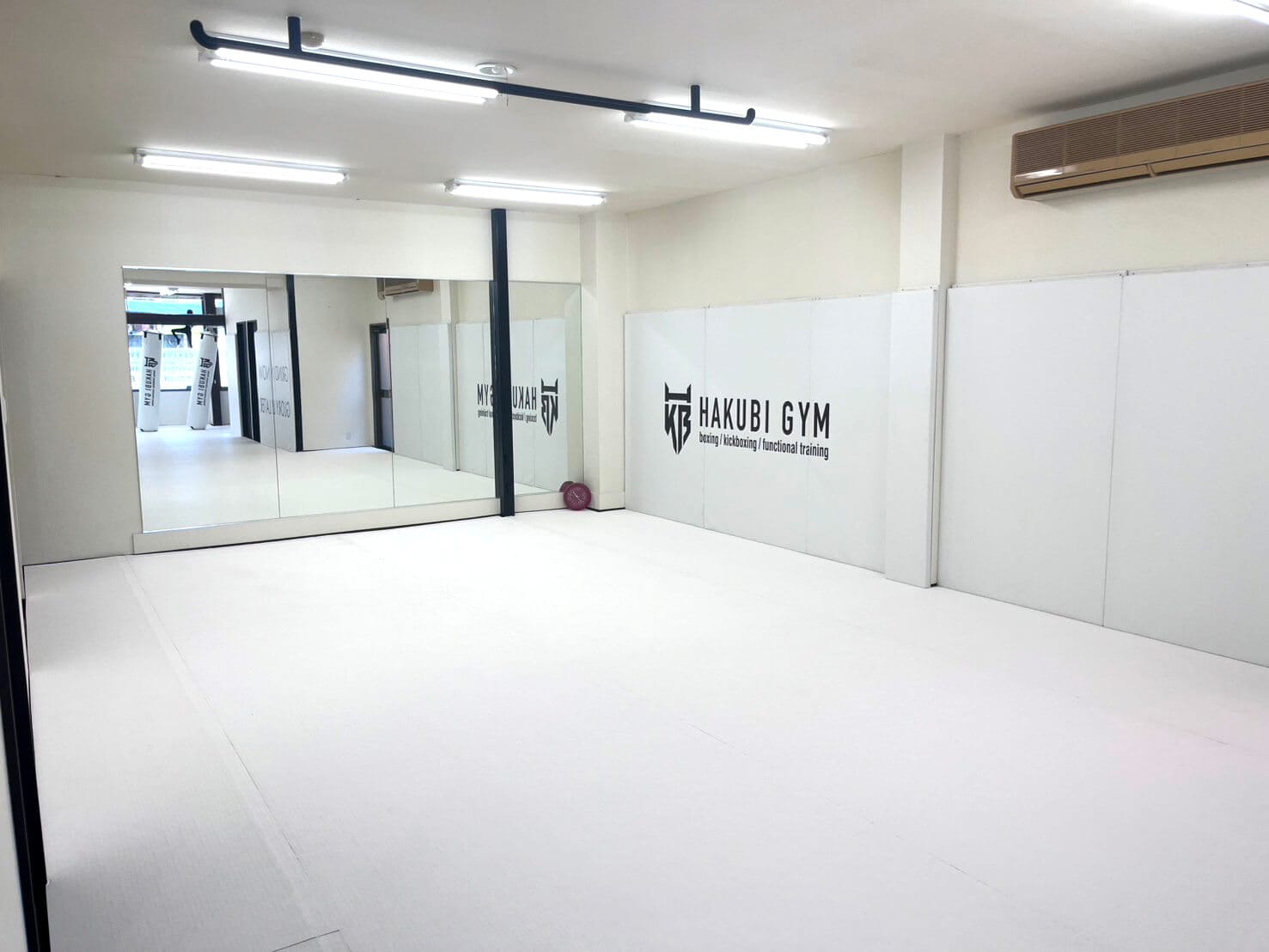 HAKUBI GYM 高瀬 店内1