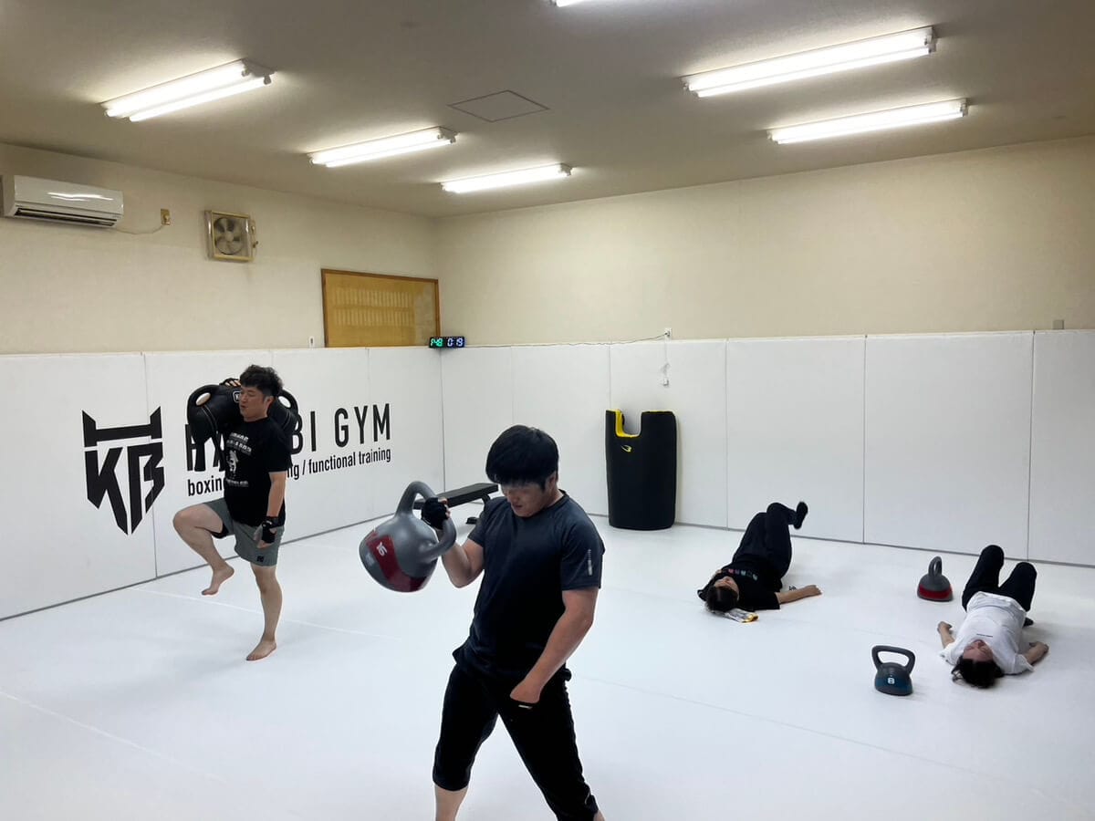 HAKUBI GYM 宇多津 店内2